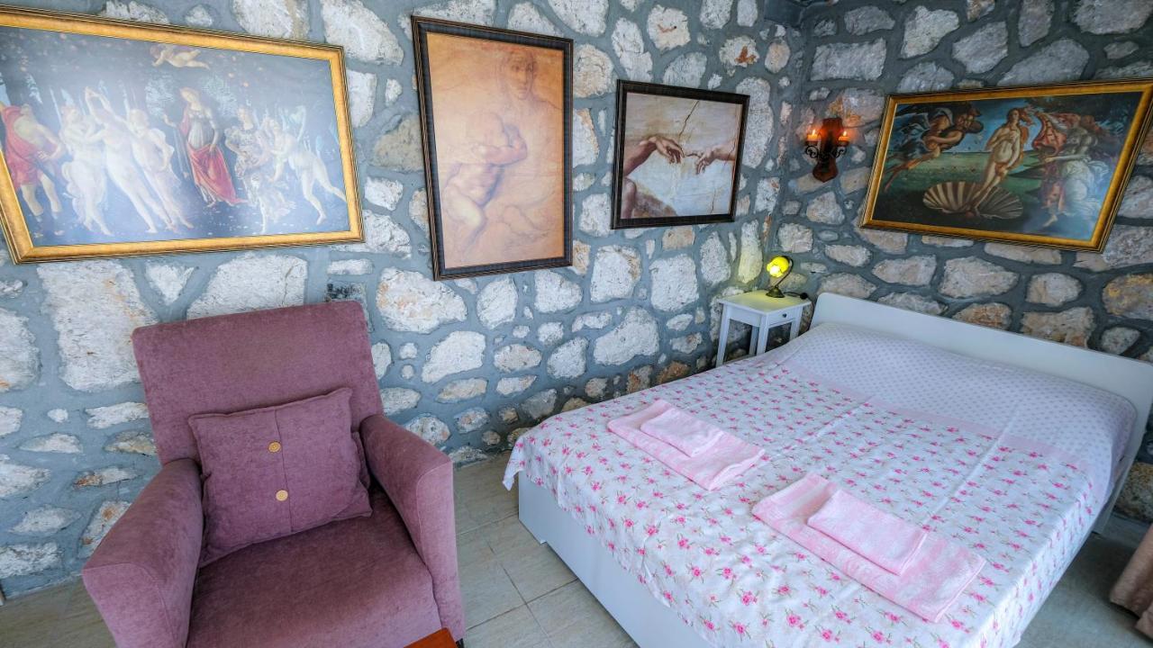 Teras Butik Apart Карабурун Экстерьер фото